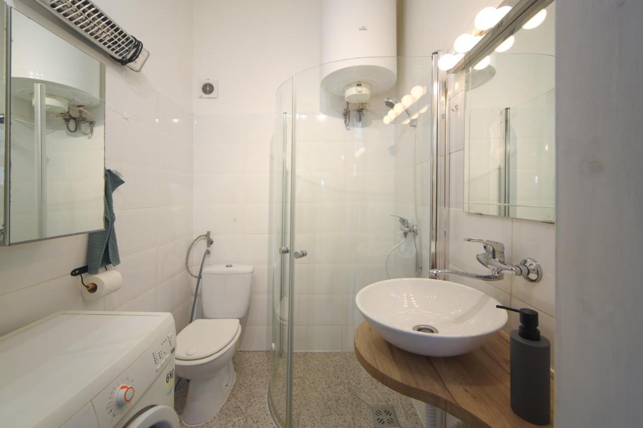 Cosy Studio Apartment With Airconditioner Будапеща Екстериор снимка